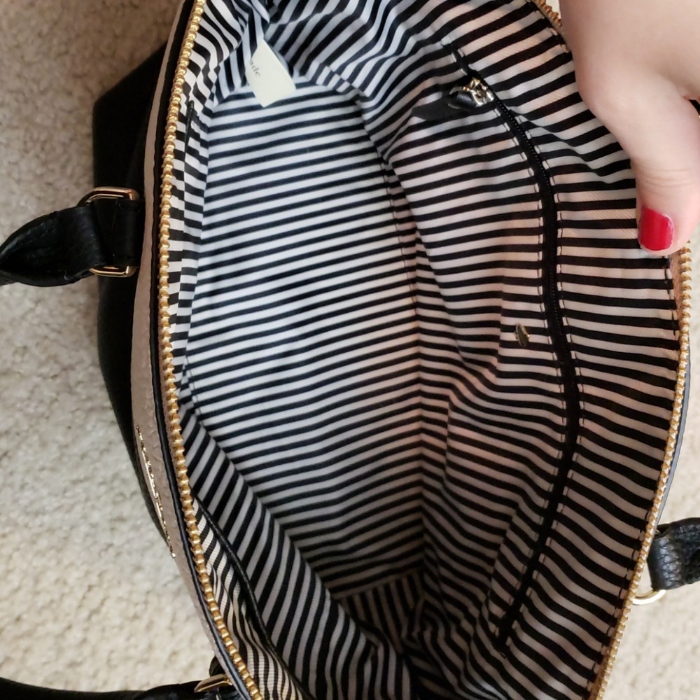 NWOT beautiful Kate Spade bag - Picture 3 of 4